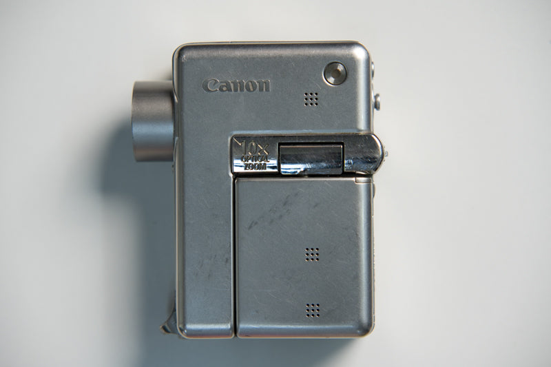 Canon Powershot TX1 Flip Screen Digital Camera (Ultra Rare) - Silver
