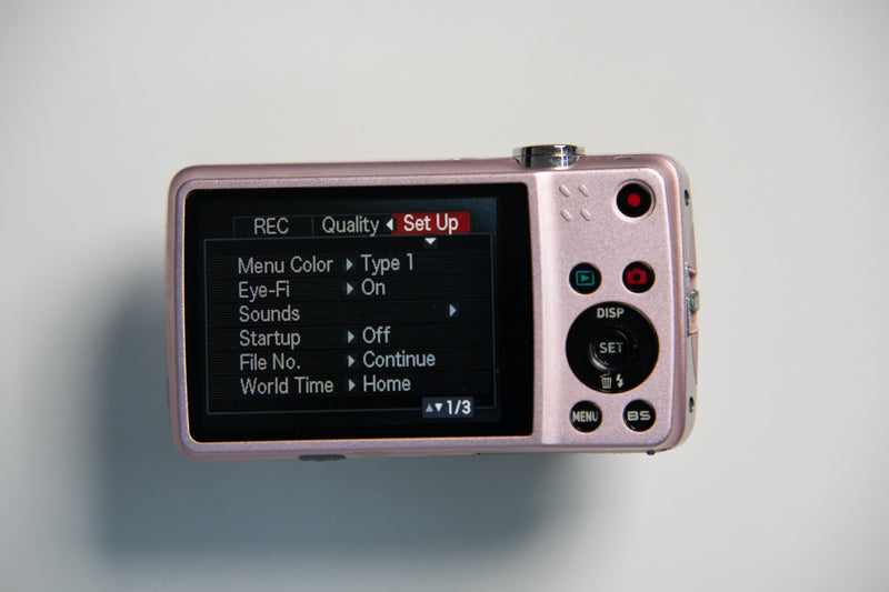 Casio Exilim Z550 Digital Camera - Metallic Pink & Chrome