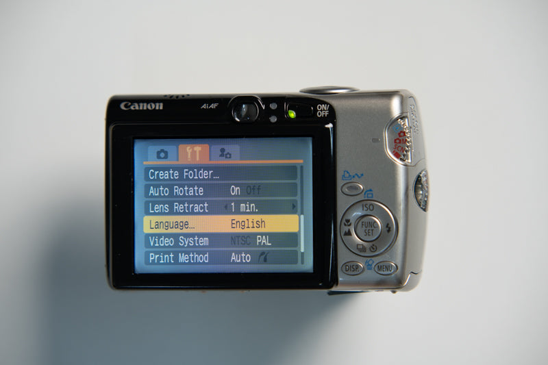 Canon IXUS 800 IS Digital Camera - Metallic Grey