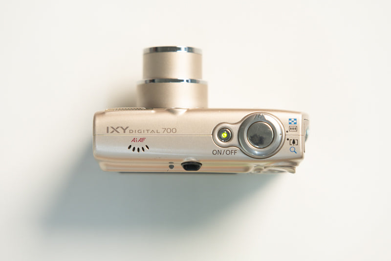 Canon IXY 700 Digital Camera - Champagne