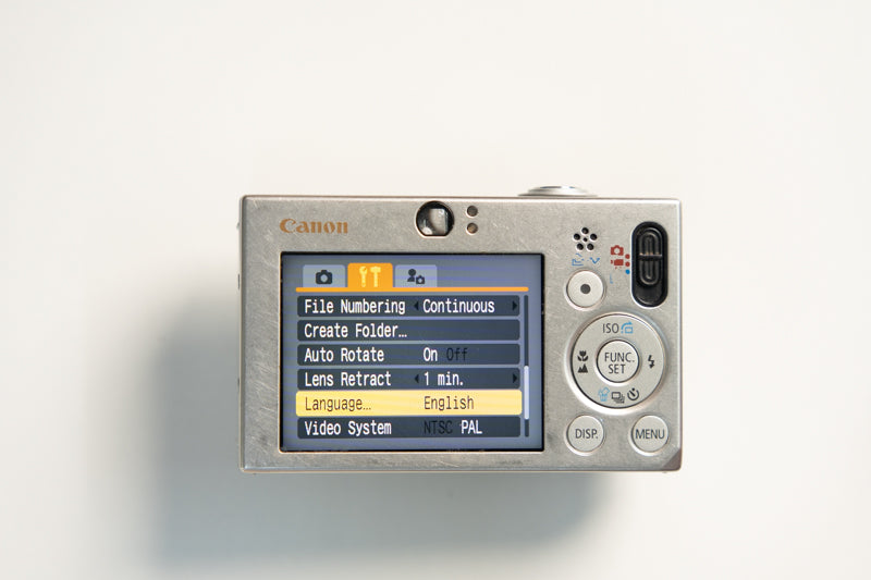 Canon IXUS 70 Digital Camera - Silver