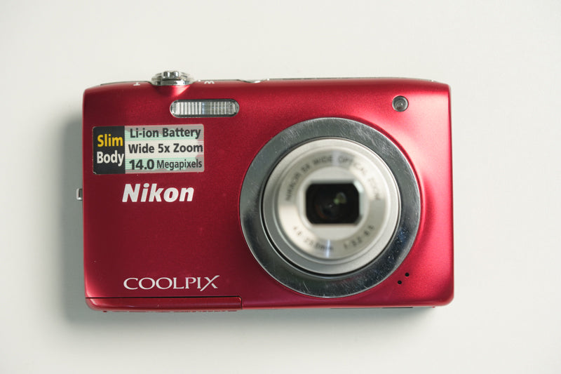 Nikon Coolpix S2600 Digital Camera - Red