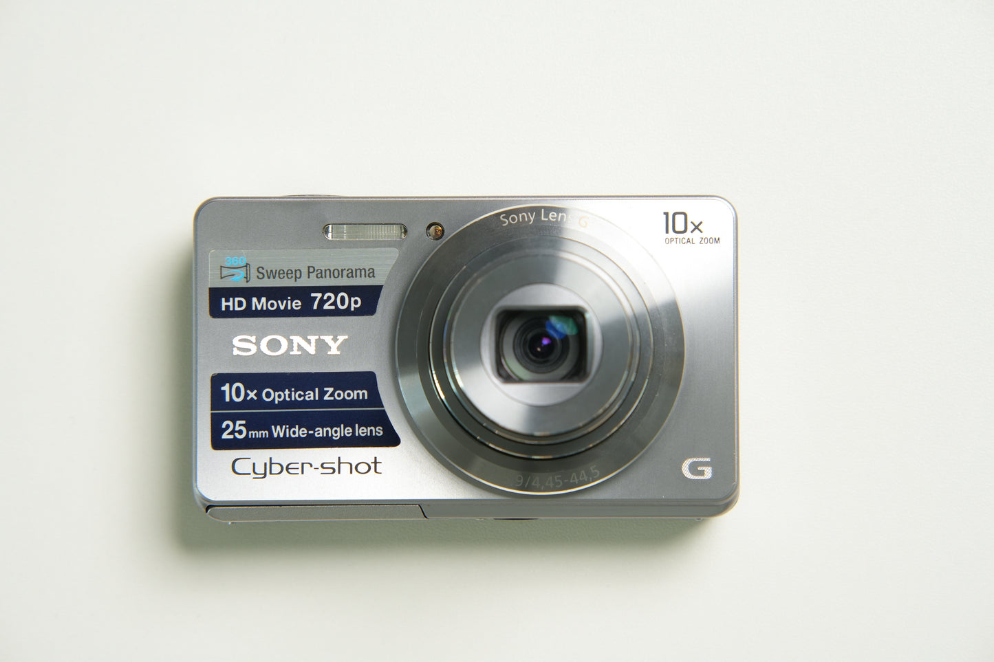 Sony Cybershot DSC-W690 Digital Camera - Silver
