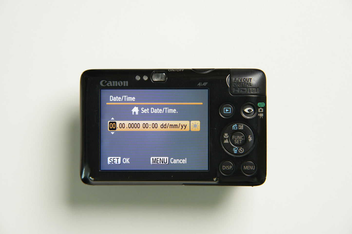 Canon IXUS 100 IS Digital Camera - Black