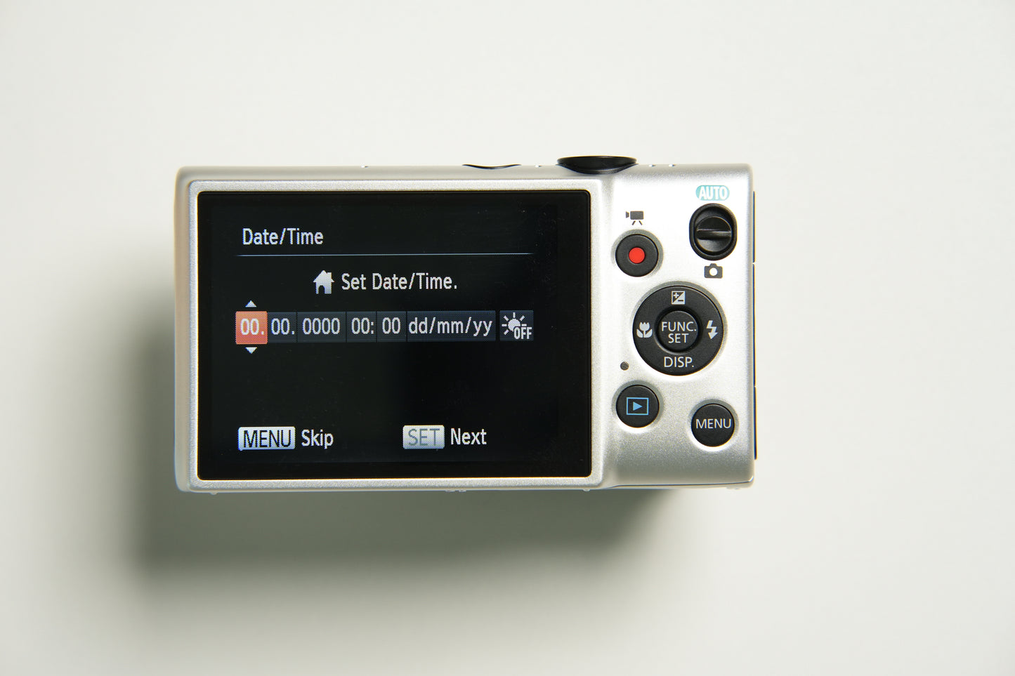 Canon IXUS 132 Digital Camera - Silver