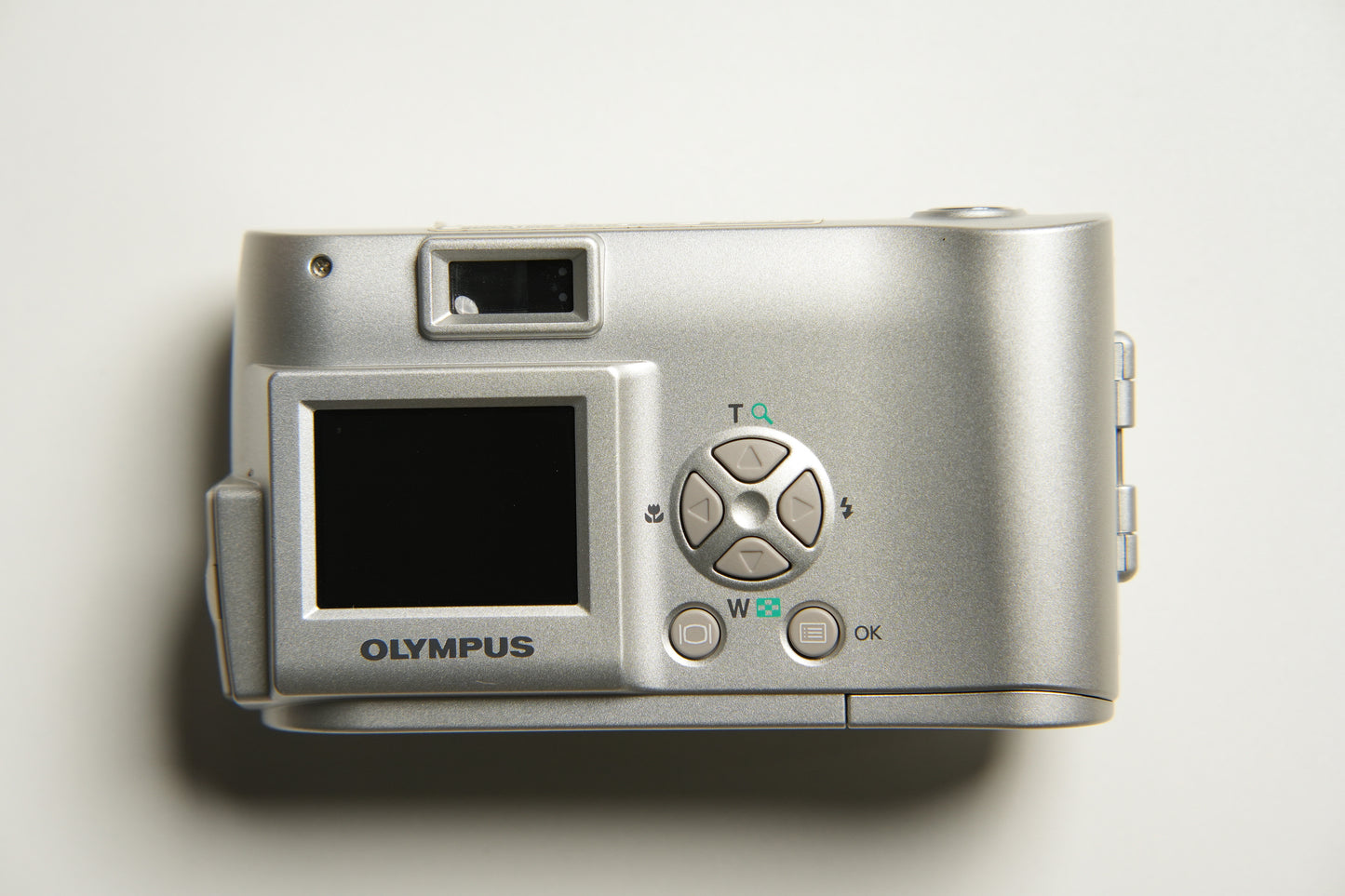 Olympus Camedia C-2 Digital Camera - Silver