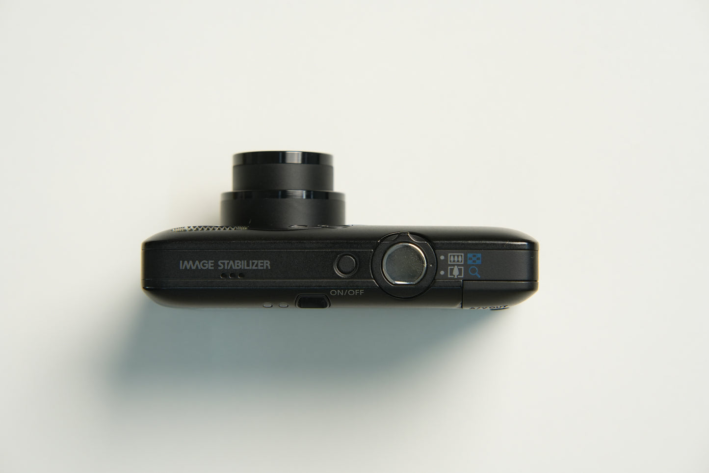 Canon IXUS 100 IS Digital Camera - Black