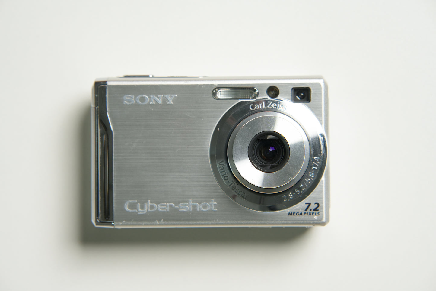 Sony Cybershot DSC-W80 Digital Camera - Silver