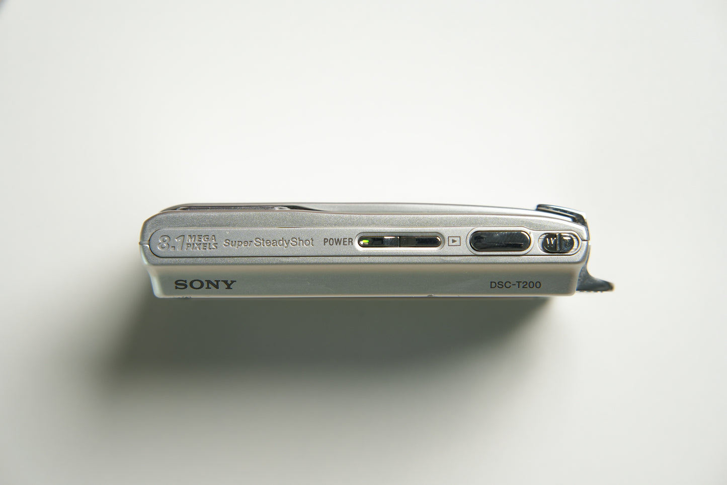 Sony Cybershot DSC-T200 Digital Camera - Silver