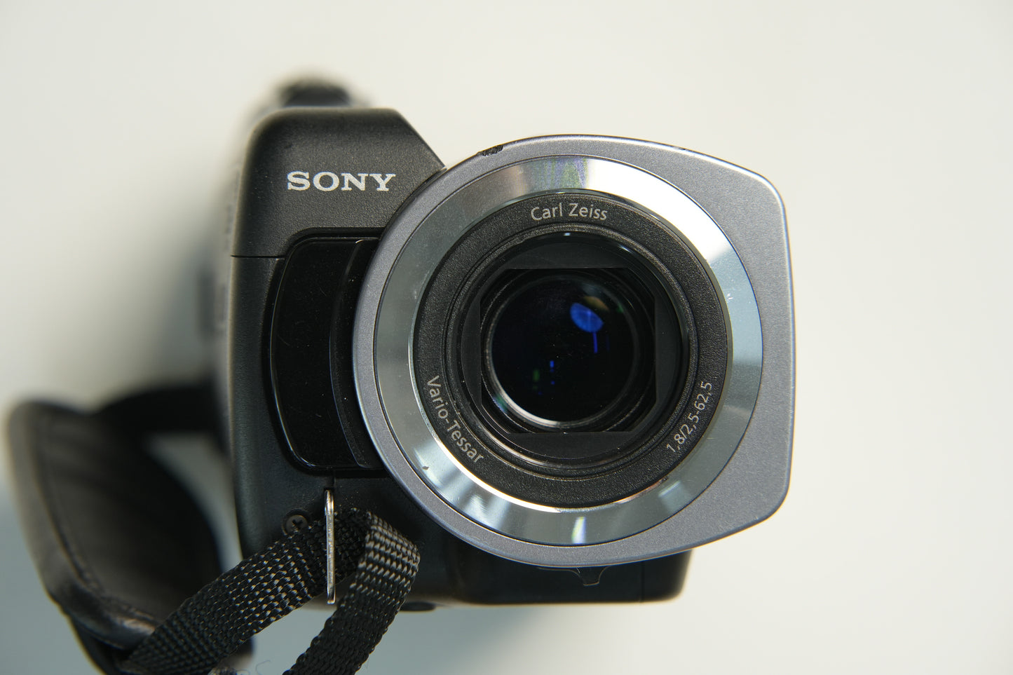 Sony DCR-SR55E Camcorder Digital Camera - Silver