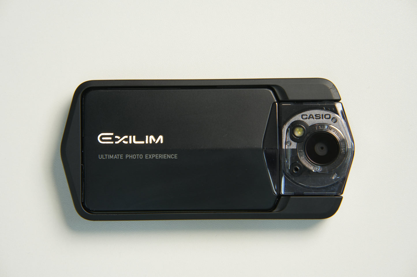 Casio Exilim EX-TR100 Flip Screen Digital Camera - Black
