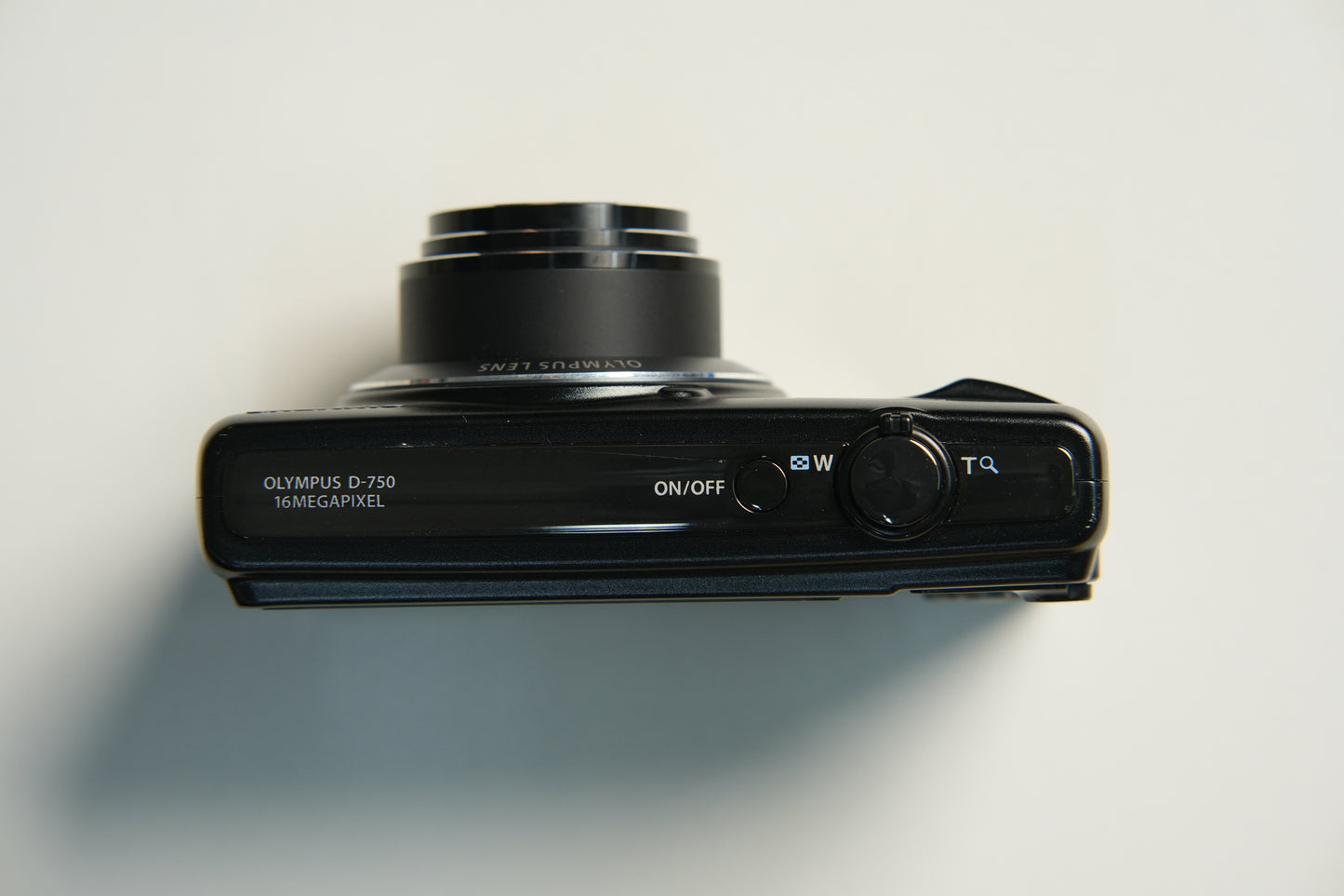 Olympus D-750 Digital Camera - Black