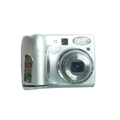 Nikon Coolpix 7600 Digital Camera - Metallic Silver