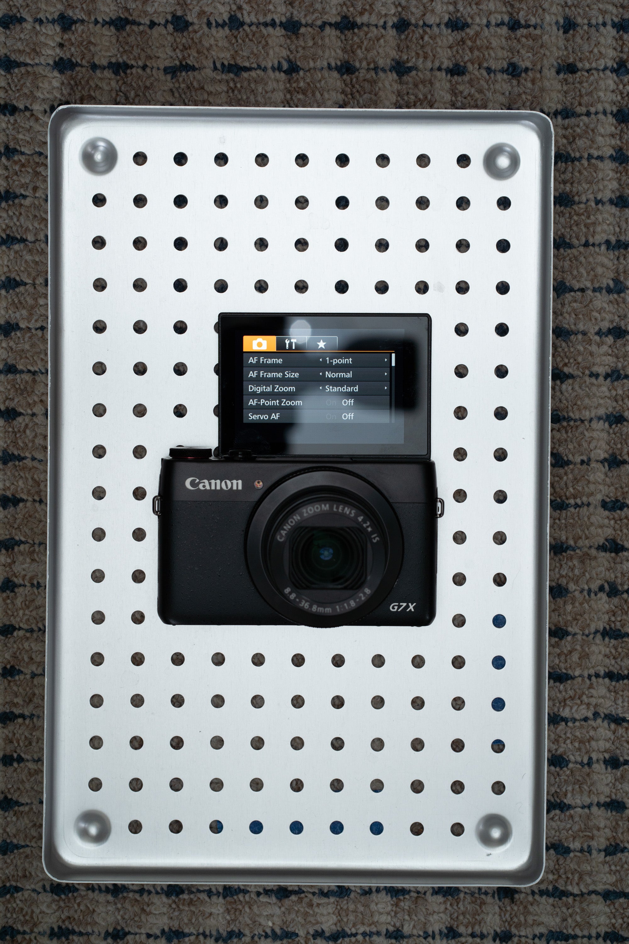 Canon Powershot G7X Mark I Flip Screen Digital Camera - Black