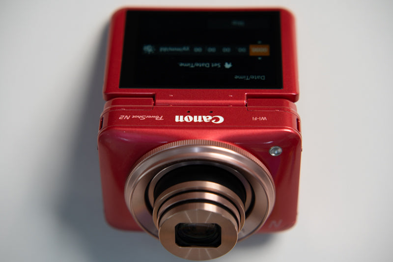 Canon Powershot N2 Flip Screen Digital Camera (Ultra Rare) - Deep Metallic Pink