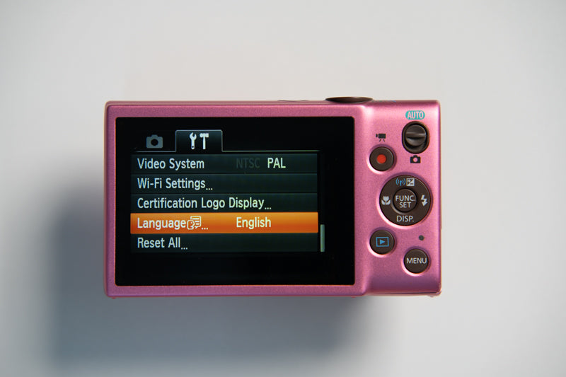 Canon IXUS 140 Digital Camera - Hot Pink