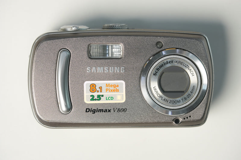 Samsung Digimax V800 Digital Camera - Metallic Grey