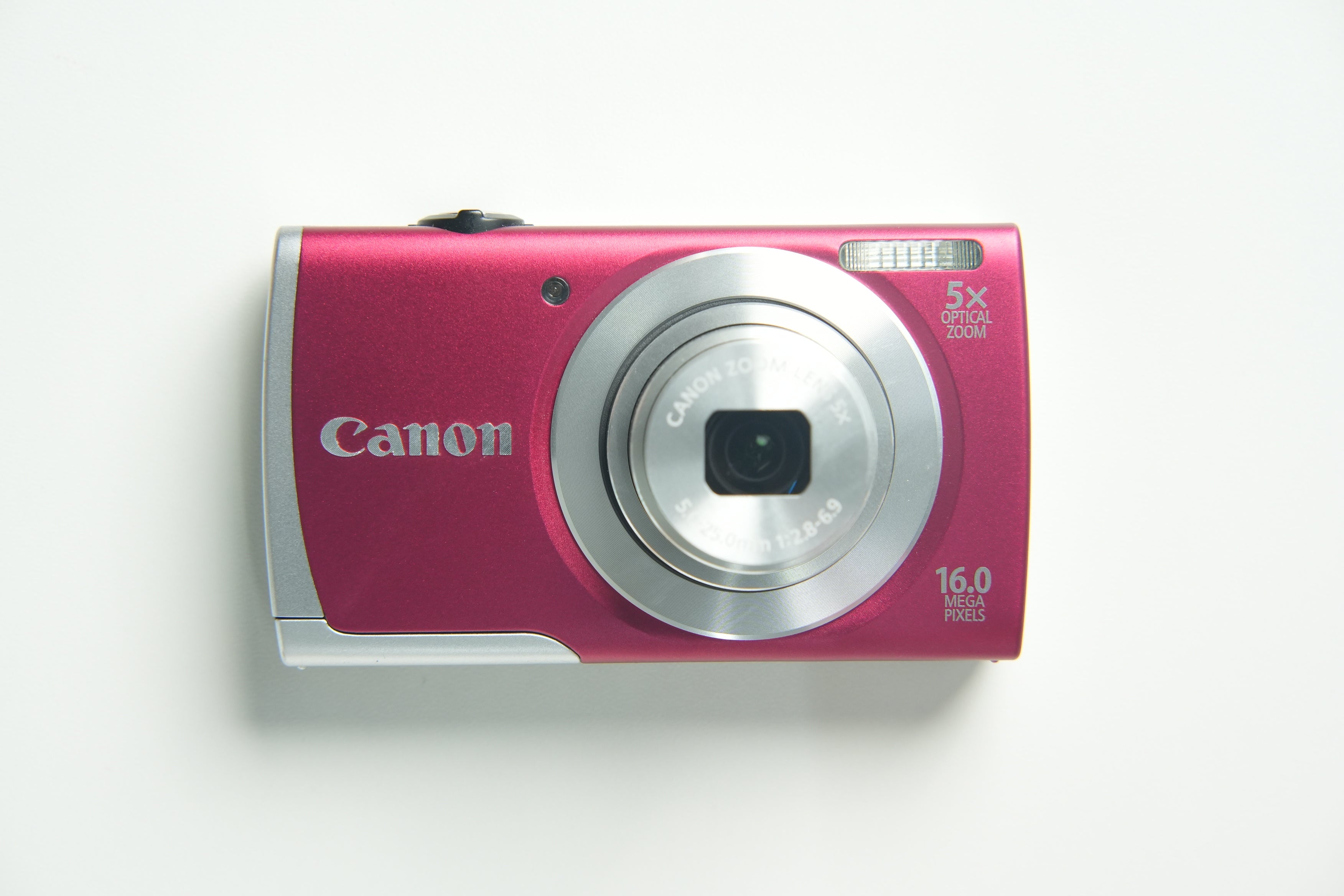 Canon Powershot A2600 HD 16 MP Compact Camera in factory Red