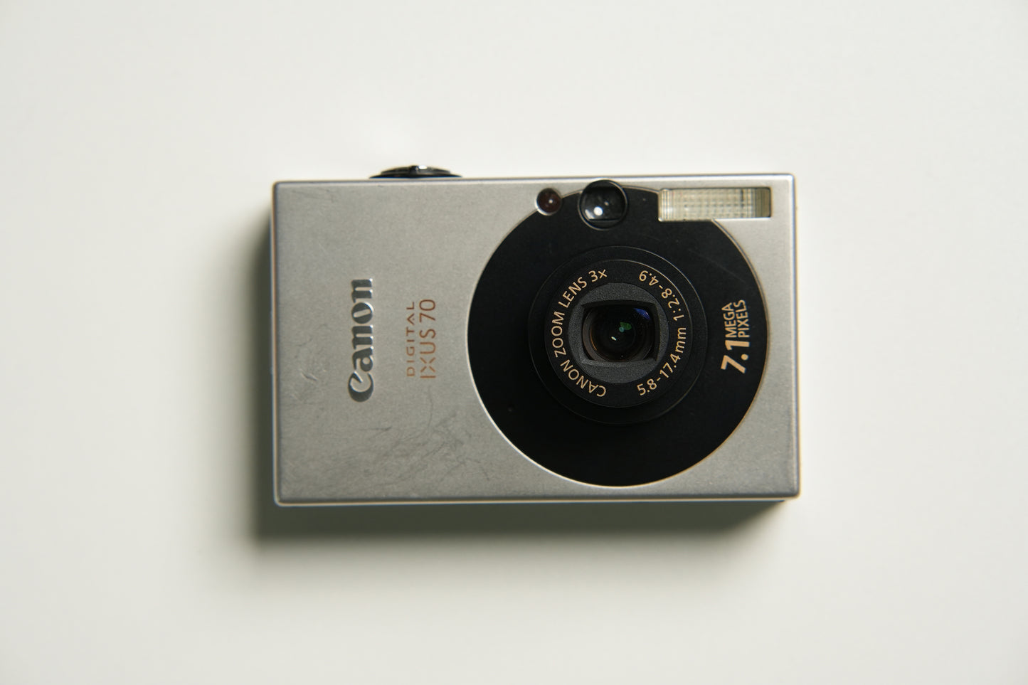 Canon IXUS 70 Digital Camera - Silver