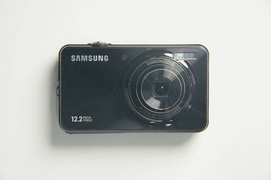 Samsung ST45 Digital Camera - Black