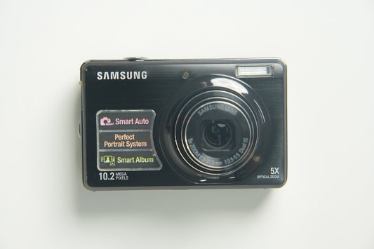 Samsung PL60 Digital Camera - Metallic Black