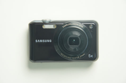 Samsung ES65 Digital Camera - Gloss Black