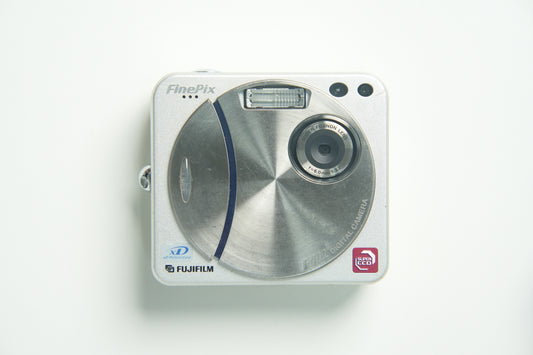 Fujifilm FinePix F402 Digital Camera - Metallic Silver